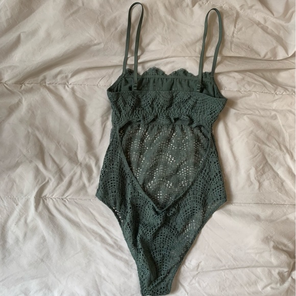 NWOT Lace body suit - Picture 6 of 9